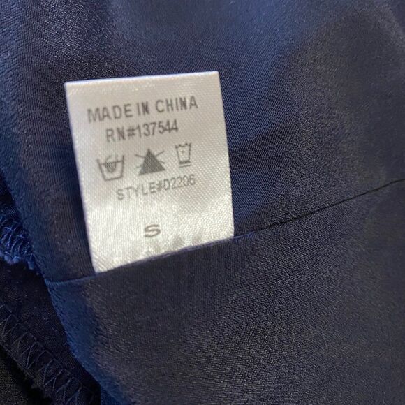 Navy blue, sleeveless lace open back mini dress size small - Picture 6 of 10